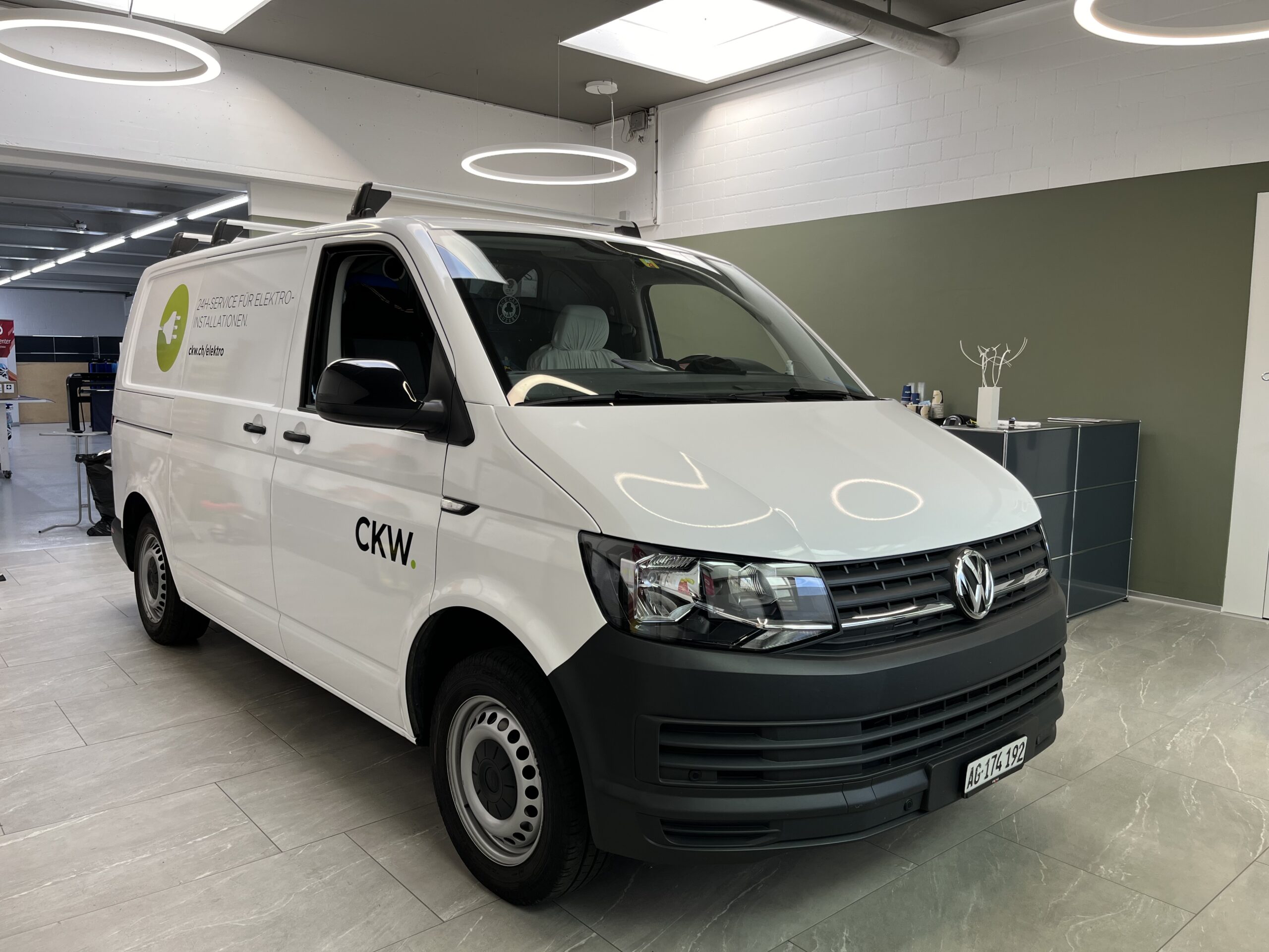 Folierter VW T6 der CKW